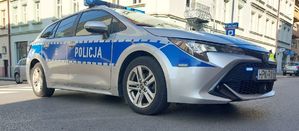 Na zdjęciu policyjny radiowóz.