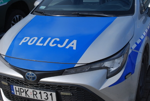 Na zdjęciu policyjny radiowóz.