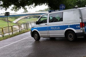 Na zdjęciu policyjny radiowóz.