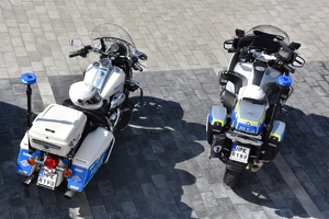 Na zdjeciu policyjne motocykle.