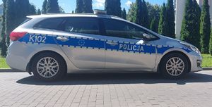 Na zdjęciu policyjny radiowóz.