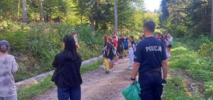 Zdjęcia z akcji "Sprzątanie świata".