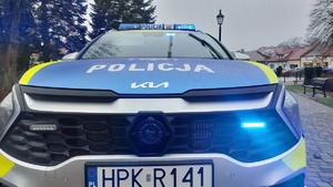 Na zdjęciu policyjny radiowóz.