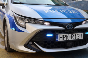 Na zdjęciu policyjny radiowóz.