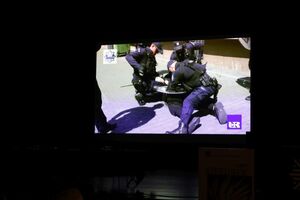 Zdjęcie z kadru filmu.