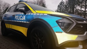 Na zdjęciu policyjny radiowóz.