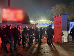 Podkarpaccy policjanci podczas zabezpieczenia meczu.