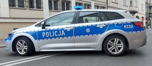 Na zdjęciu policyjny radiowóz.