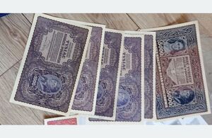 Na zdjęciu banknoty kolekcjonerskie.