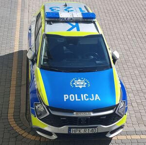 Na zdjeciu policyjny radiowóz.