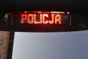 Na zdjeciu napis policja.