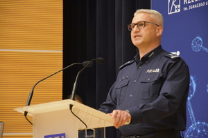 Na zdjęciu I Zastępca Komendanta Miejskiego Policji w Rzeszowie mł. insp. Rafał Dryś.