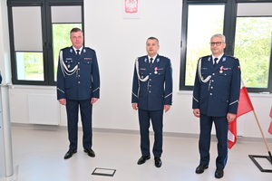 Na zdjęciu po lewej stronie: Zastępca Komendanta Miejskiego Policji w Rzeszowie kom. Mariusz Jajuga, w środku: Komendant Miejski Policji w Rzeszowie mł. insp. Marek Pietrykowski, po prawej stronie: I Zastępca Komendanta Miejskiego Policji w Rzeszowie mł. insp. Rafał Dryś.